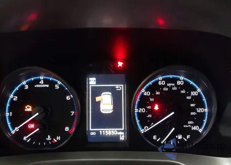 2018 Toyota Rav4 Le z USA, uszkodzony, nr VIN JTMZFREVXJJ750970